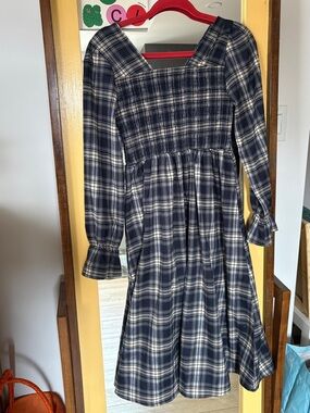 DAZY Plaid Smocked Mini Dress – Long Sleeve Cottagecore Style (Navy)